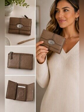 Fossil Taupe Pebbled Leather Fold Wallet